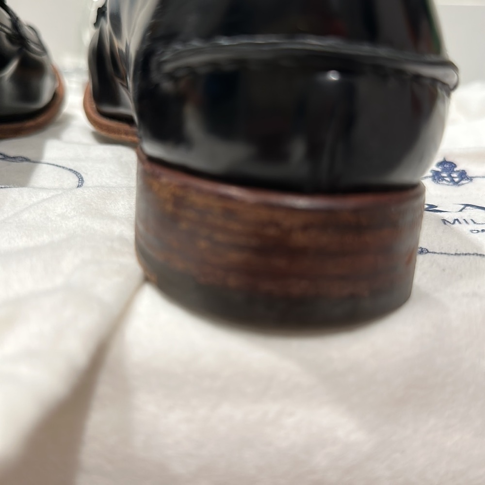 Prada Black Leather Loafers - Picture 4 of 7